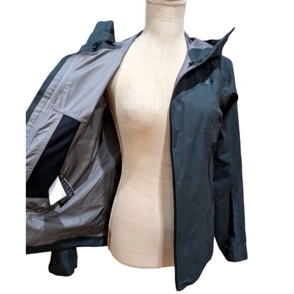 Mountain Hardwear Women's XS Exposure/2 Gore-Tex Paclite Plus Jacket Dark Storm - Picture 7 of 12